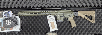 Schmeisser AR15 M5FL .223 Rem. ODG Magpul